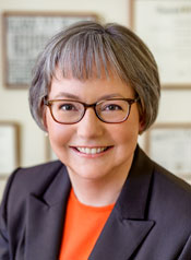 Photo of Dr. Linda Isaacs